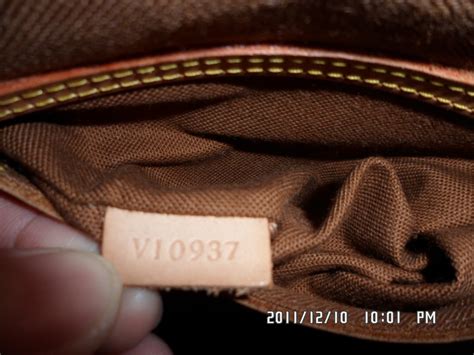 authenticate Louis Vuitton serial number